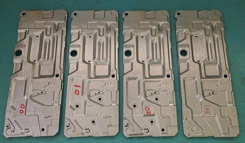 chassis シャーシ